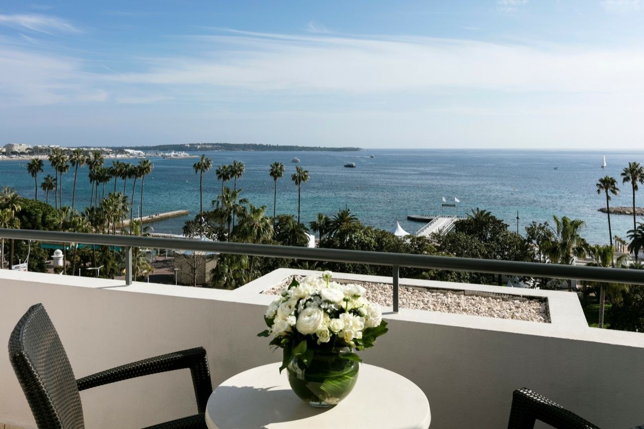 Resort Barriere Cannes - Escale face à la mer Hôtel Le Majestic
